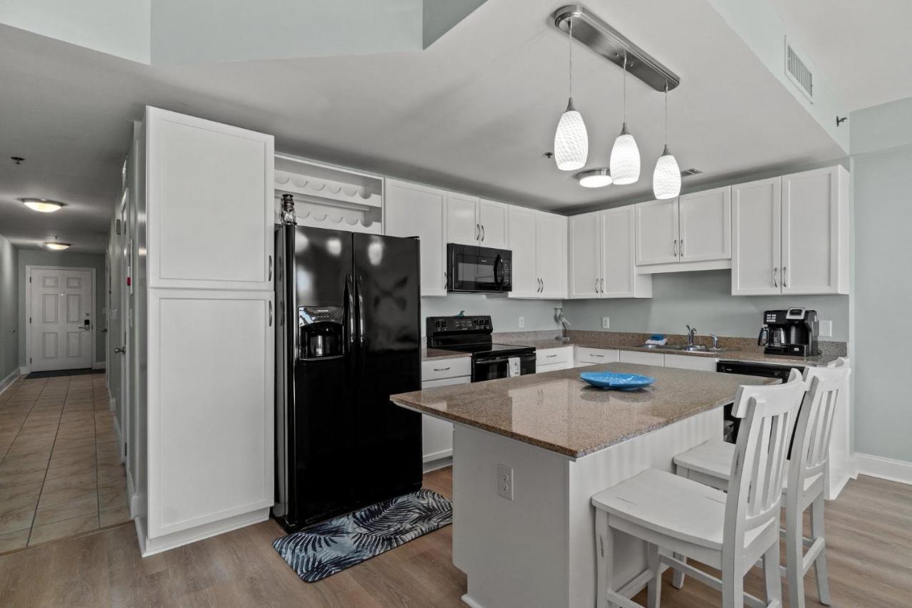 Living Right At Laketown Wharf #1016 By Nautical Properties Panama City Beach Kültér fotó