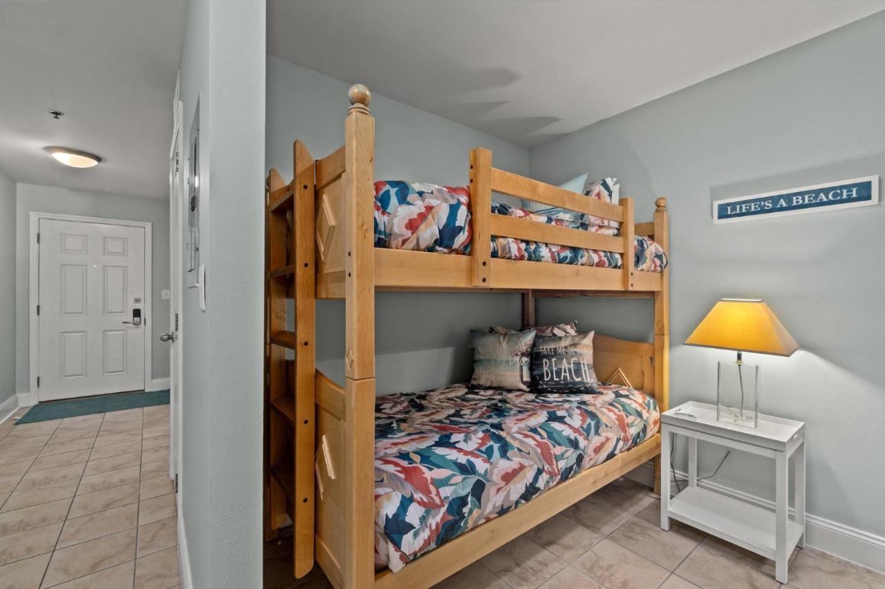 Living Right At Laketown Wharf #1016 By Nautical Properties Panama City Beach Kültér fotó