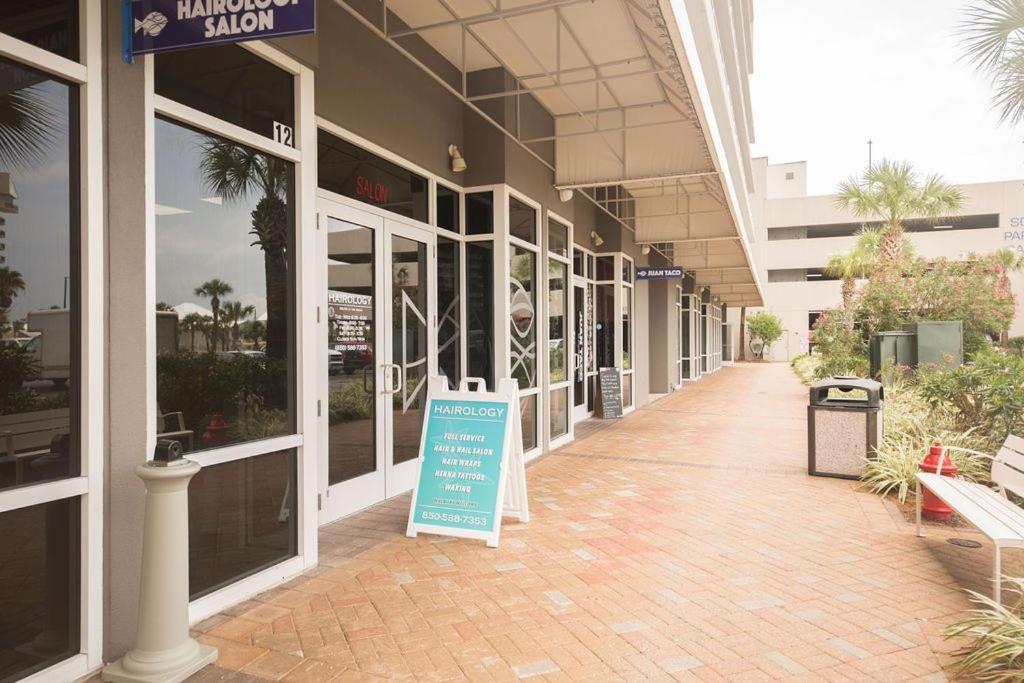 Living Right At Laketown Wharf #1016 By Nautical Properties Panama City Beach Kültér fotó