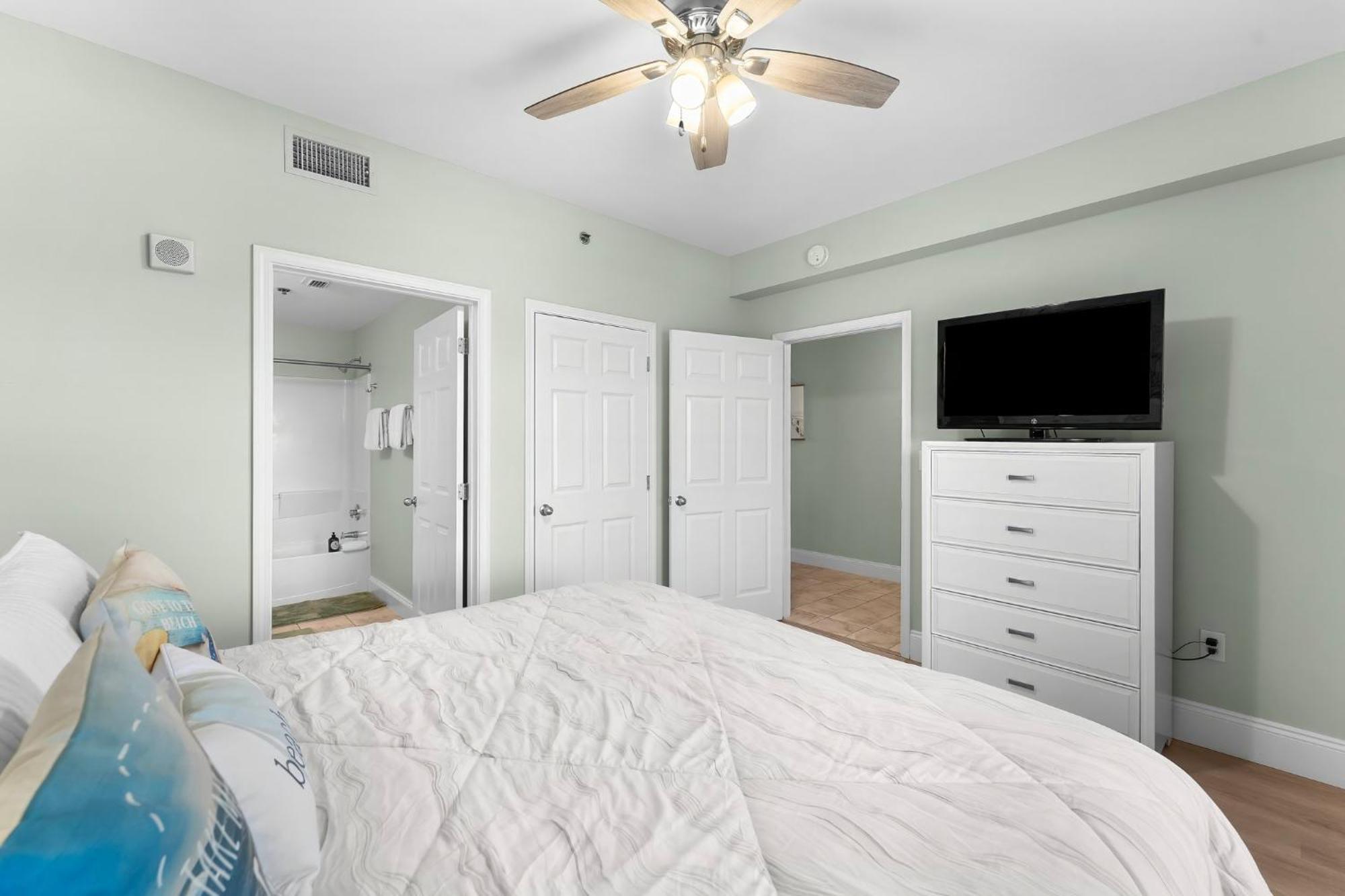 Living Right At Laketown Wharf #1016 By Nautical Properties Panama City Beach Kültér fotó